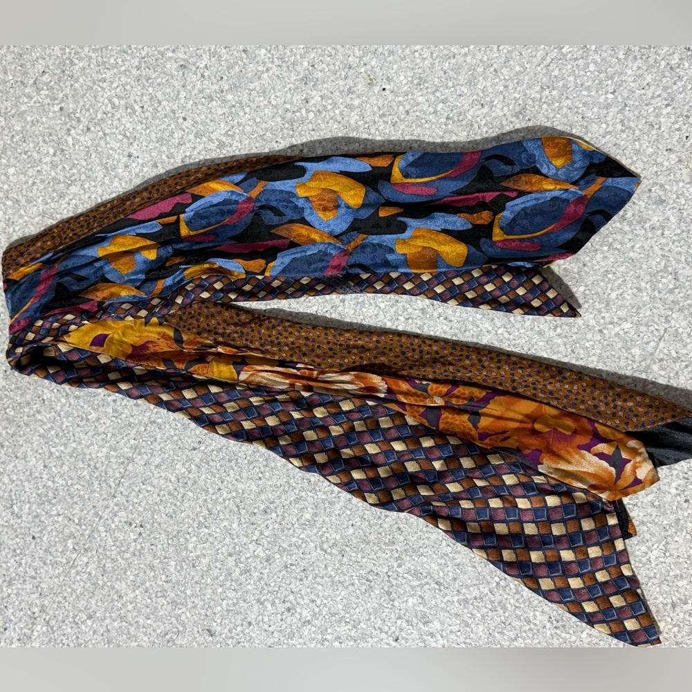 Multicolor Patterned Women’s Scarf